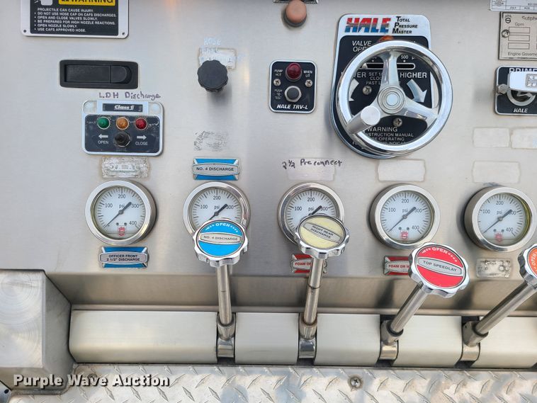 image for item JG9551 2007 Sutphen  fire truck