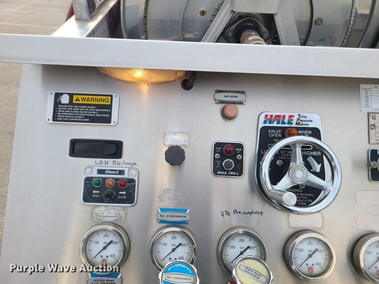 image for item JG9551 2007 Sutphen  fire truck