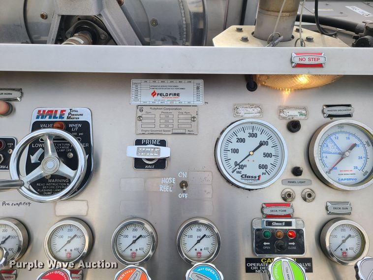 image for item JG9551 2007 Sutphen  fire truck