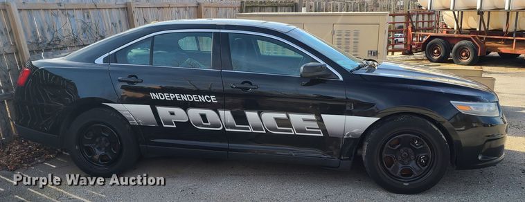 image for item JG9552 2013 Ford Taurus Police Interceptor