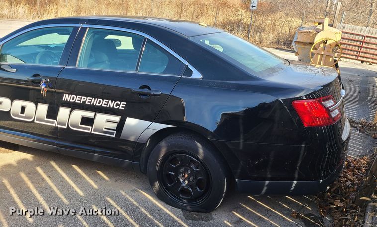 image for item JG9552 2013 Ford Taurus Police Interceptor