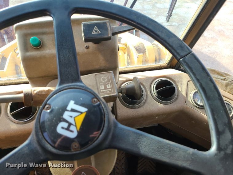 image for item JG9554 1991 Caterpillar 926E  wheel loader