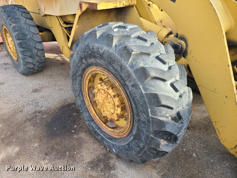 image for item JG9554 1991 Caterpillar 926E  wheel loader