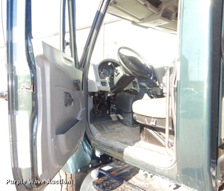 image for item JK9154 2008 International WorkStar 7300  dump truck