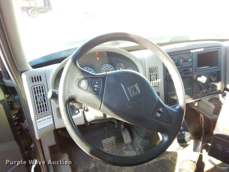 image for item JK9154 2008 International WorkStar 7300  dump truck