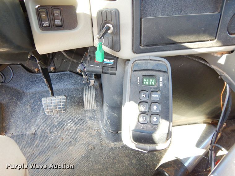 image for item JK9154 2008 International WorkStar 7300  dump truck