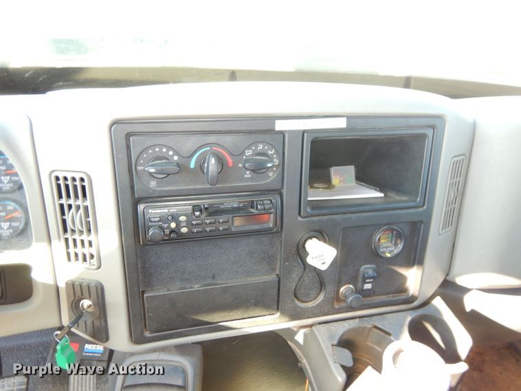 image for item JK9154 2008 International WorkStar 7300  dump truck