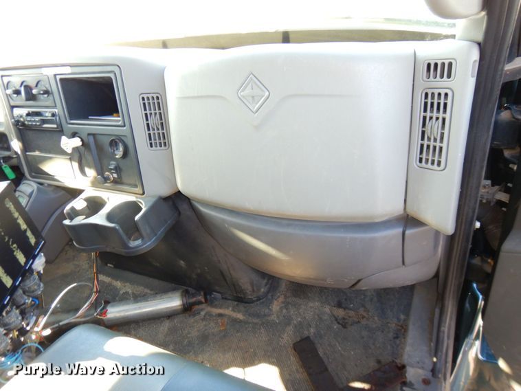 image for item JK9154 2008 International WorkStar 7300  dump truck