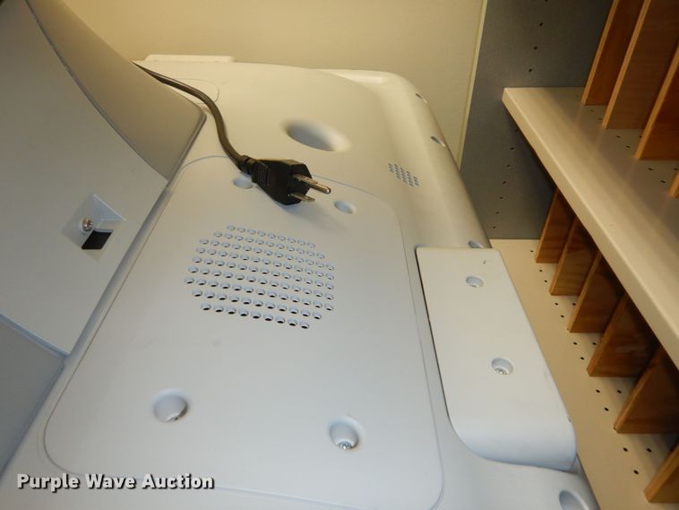 image for item JQ9938 (3) Smart ST442i tables