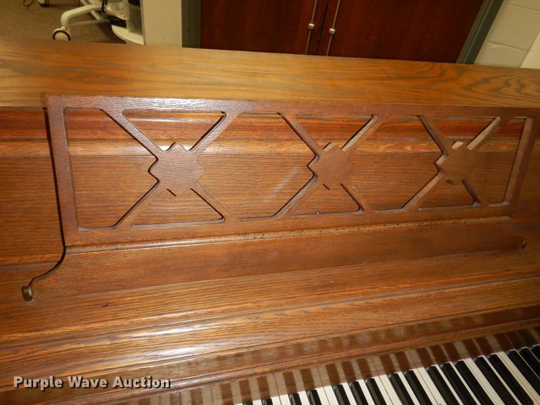 image for item JQ9940 Wurlitzer  upright piano