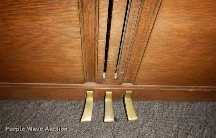 image for item JQ9940 Wurlitzer  upright piano