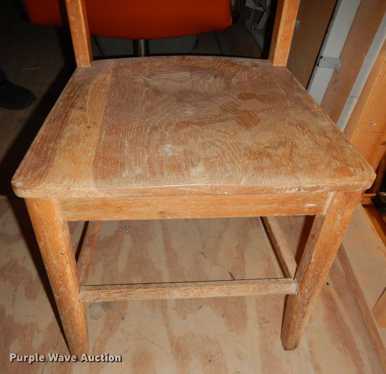 image for item JQ9944 (9) chairs