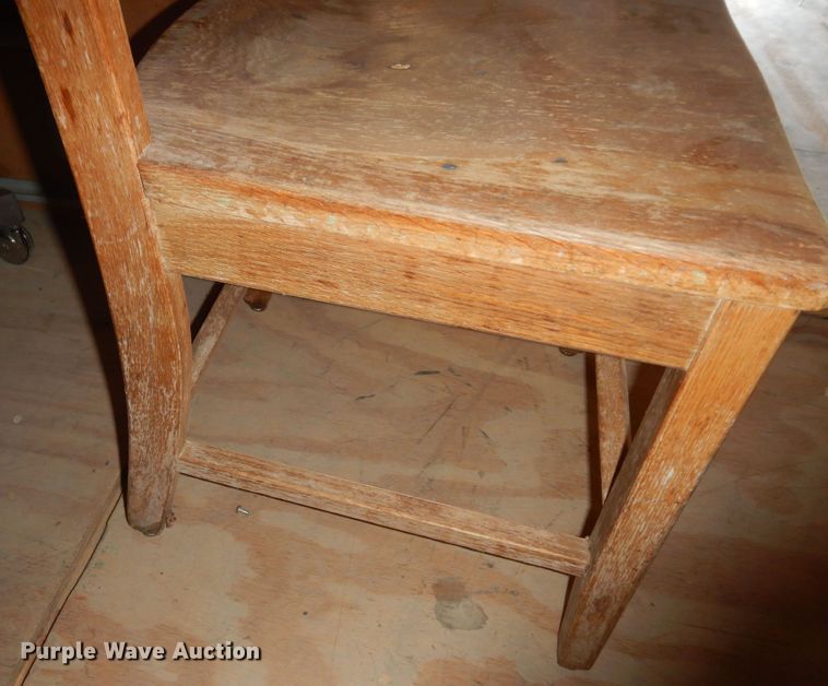 image for item JQ9944 (9) chairs