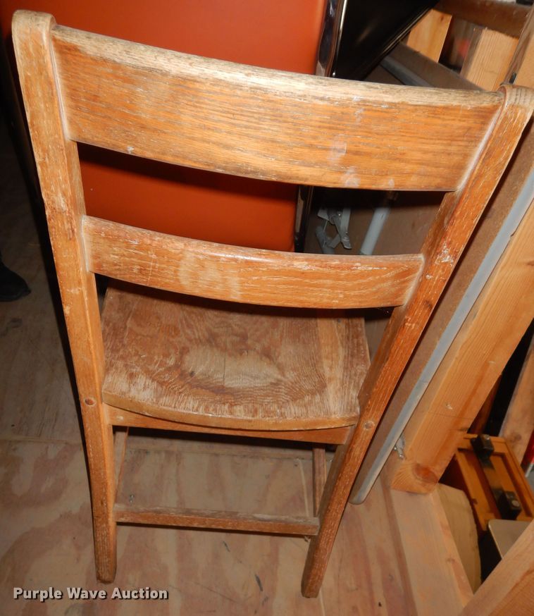 image for item JQ9944 (9) chairs