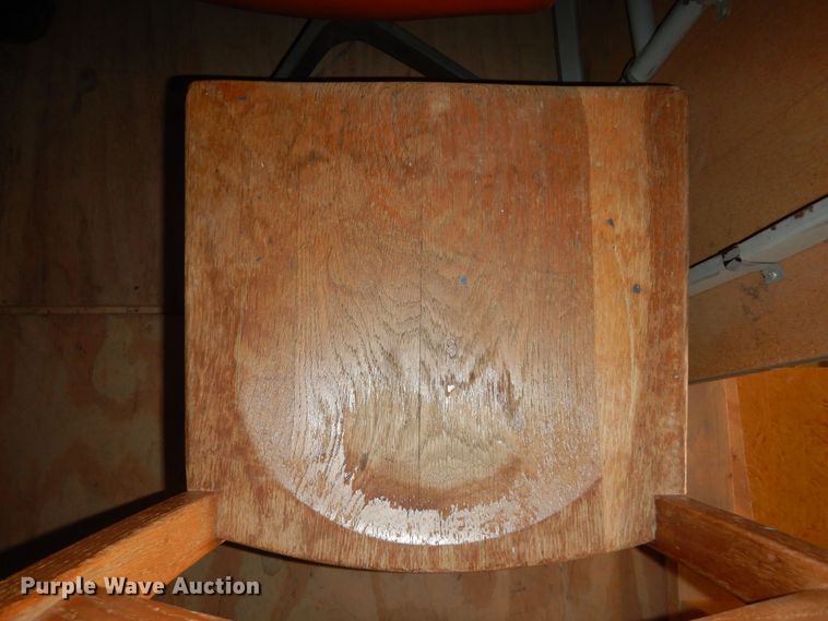 image for item JQ9944 (9) chairs