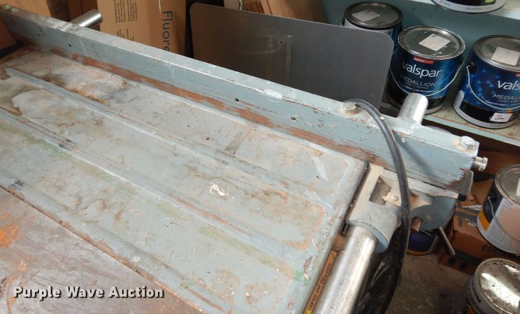 image for item JQ9946 Delta  table saw