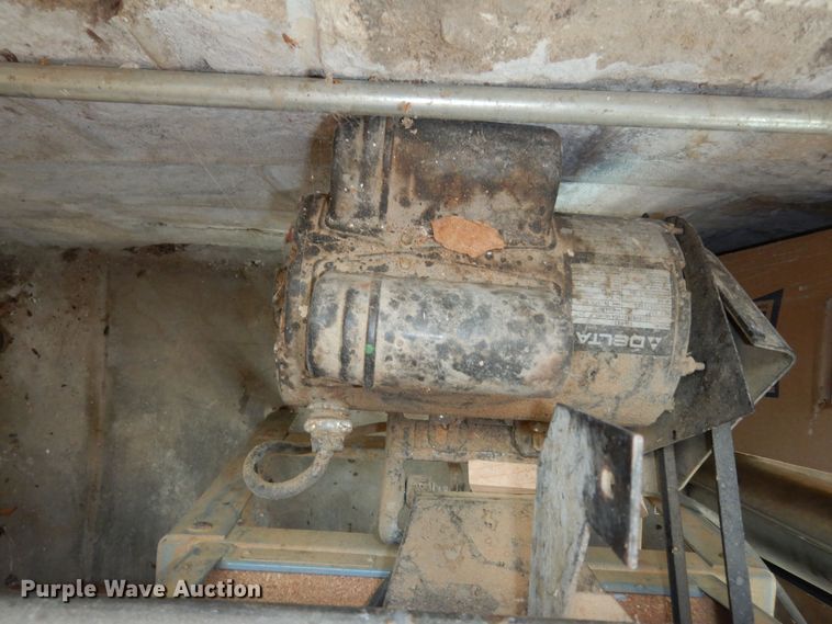 image for item JQ9946 Delta  table saw