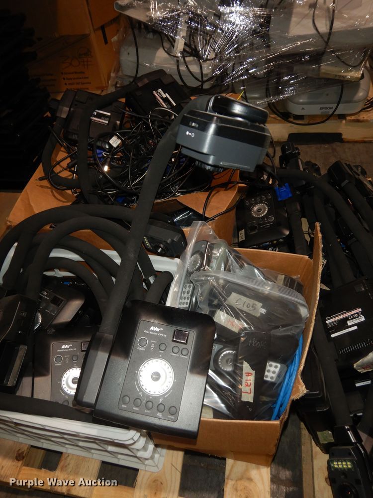 image for item JQ9950 Aver Vision CP135  document cameras