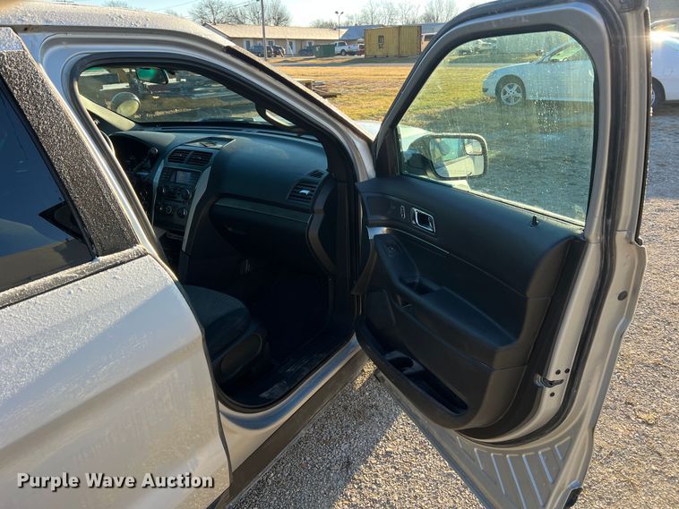 image for item JU9688 2014 Ford Explorer Police Interceptor  SUV