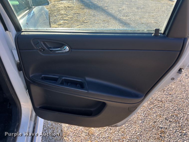 image for item JU9689 2014 Chevrolet Impala Police Cruiser