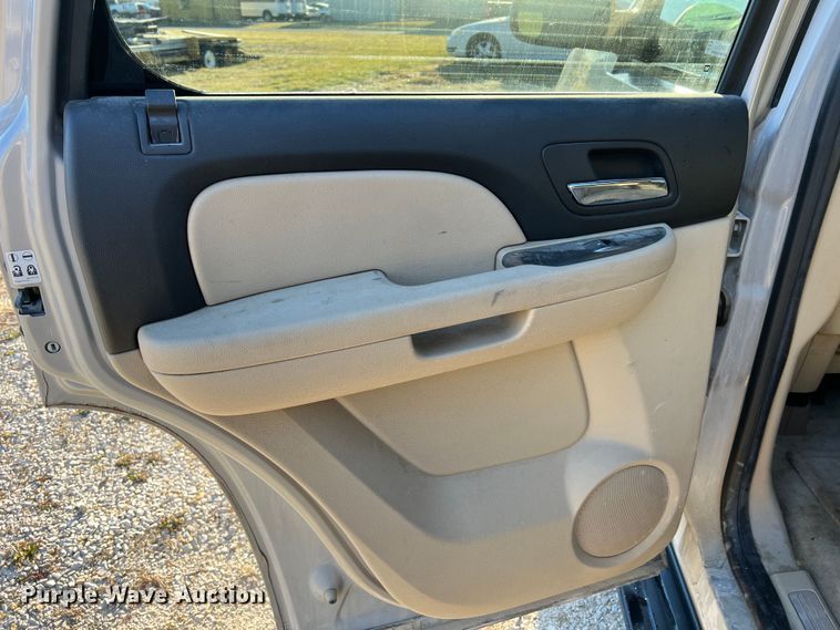 image for item JU9691 2007 Chevrolet Tahoe LS  SUV