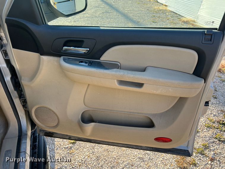 image for item JU9691 2007 Chevrolet Tahoe LS  SUV