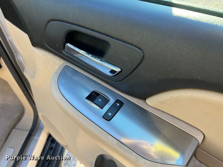 image for item JU9691 2007 Chevrolet Tahoe LS  SUV