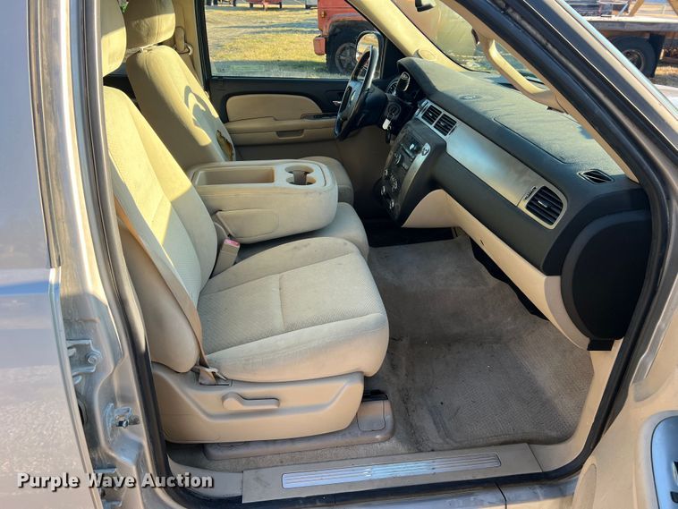 image for item JU9691 2007 Chevrolet Tahoe LS  SUV