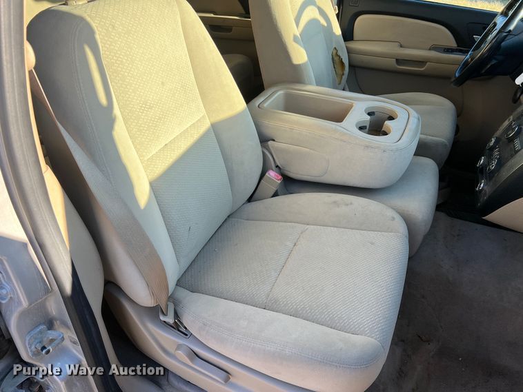 image for item JU9691 2007 Chevrolet Tahoe LS  SUV