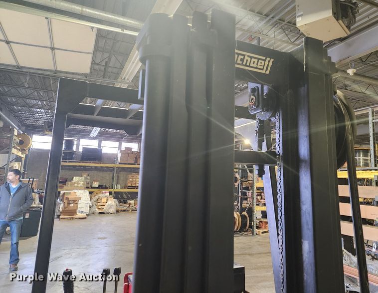 image for item JW9781 Schaeff C30MRF36T189  forklift