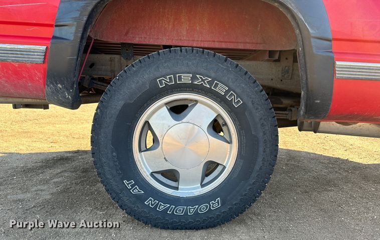 image for item LT9297 1996 Chevrolet K1500  pickup truck