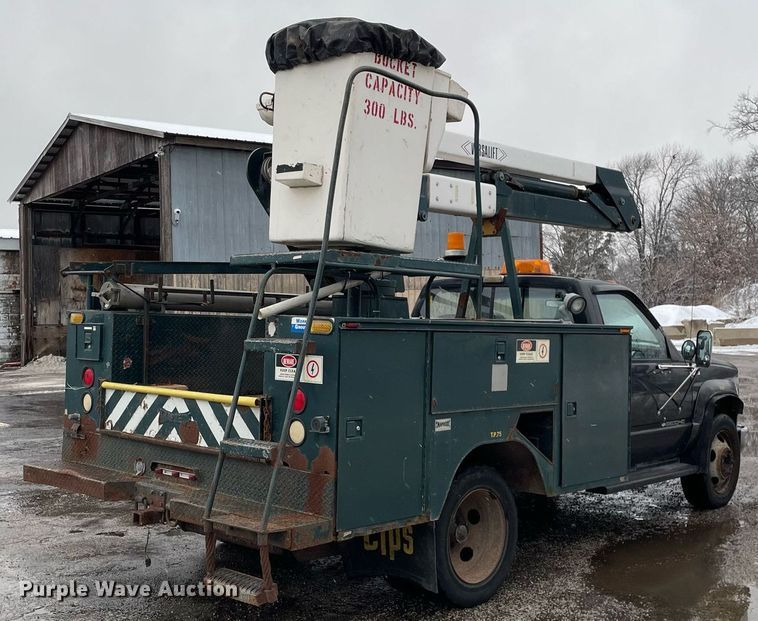 image for item MA9803 1992 Chevrolet C3500  bucket truck