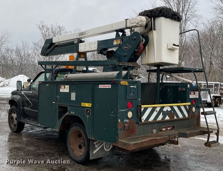 image for item MA9803 1992 Chevrolet C3500  bucket truck