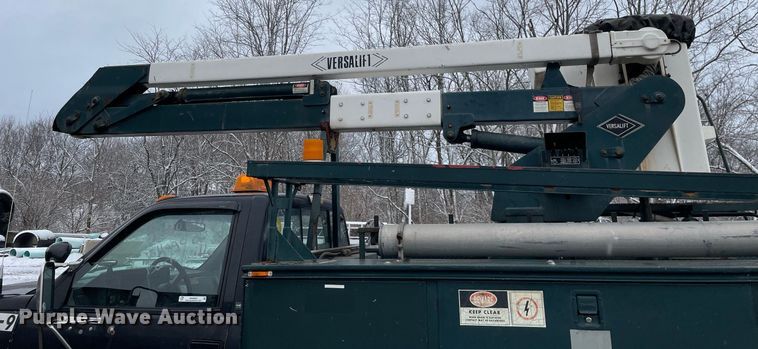 image for item MA9803 1992 Chevrolet C3500  bucket truck