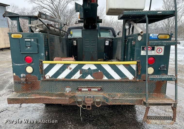 image for item MA9803 1992 Chevrolet C3500  bucket truck
