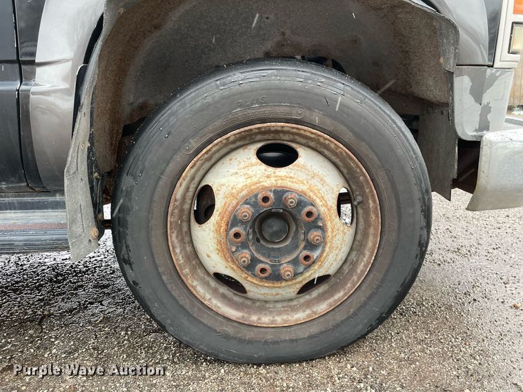 image for item MA9803 1992 Chevrolet C3500  bucket truck