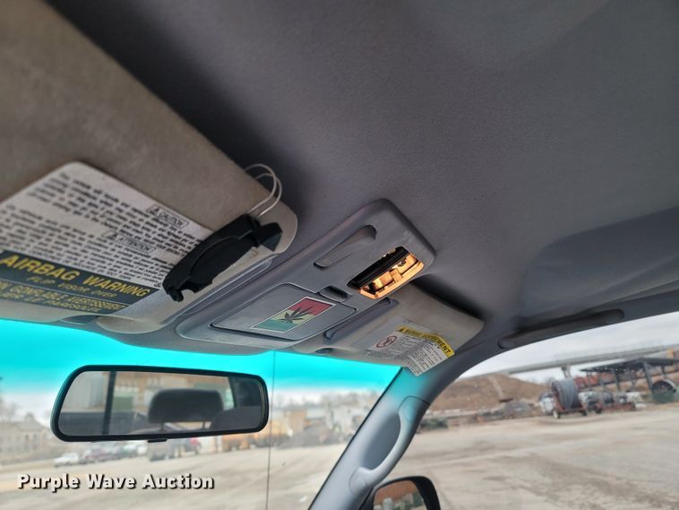 image for item MH9686 2000 Toyota Tundra  Access Cab pickup truck