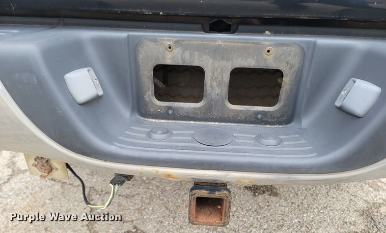 image for item MH9686 2000 Toyota Tundra  Access Cab pickup truck