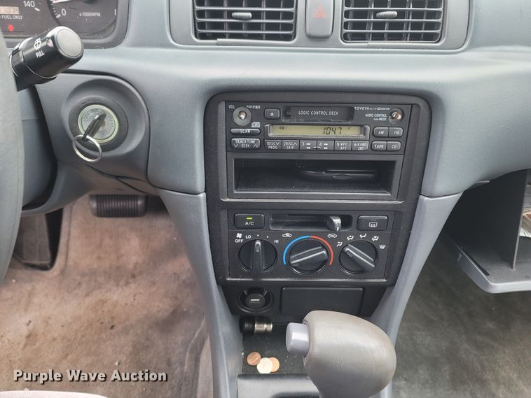 image for item MH9687 1998 Toyota Camry LE