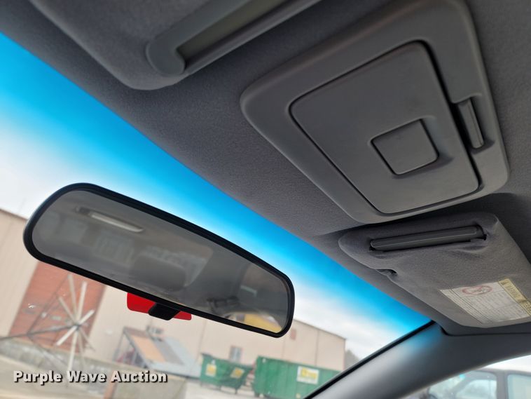 image for item MH9687 1998 Toyota Camry LE