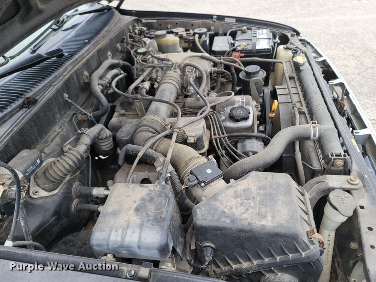 image for item MH9688 1996 Toyota Tacoma  XtraCab pickup truck