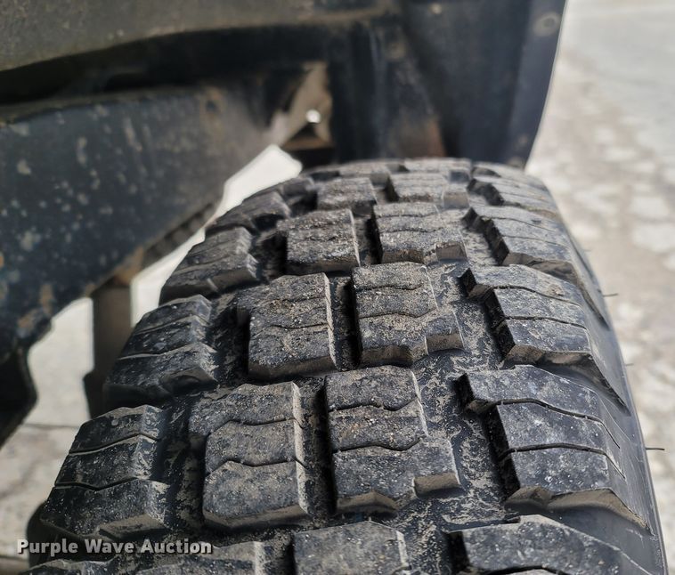 image for item MH9688 1996 Toyota Tacoma  XtraCab pickup truck