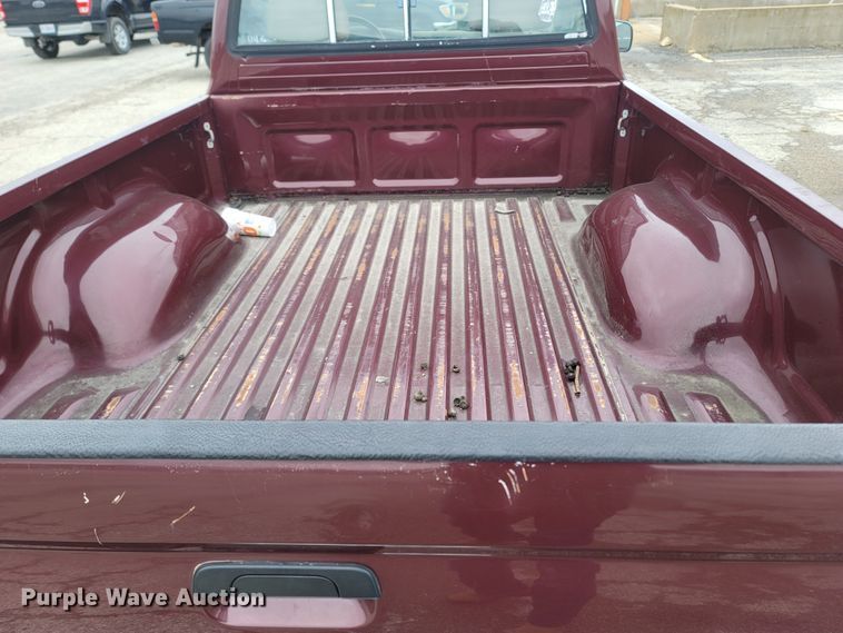 image for item MH9689 1996 Toyota Tacoma  pickup truck