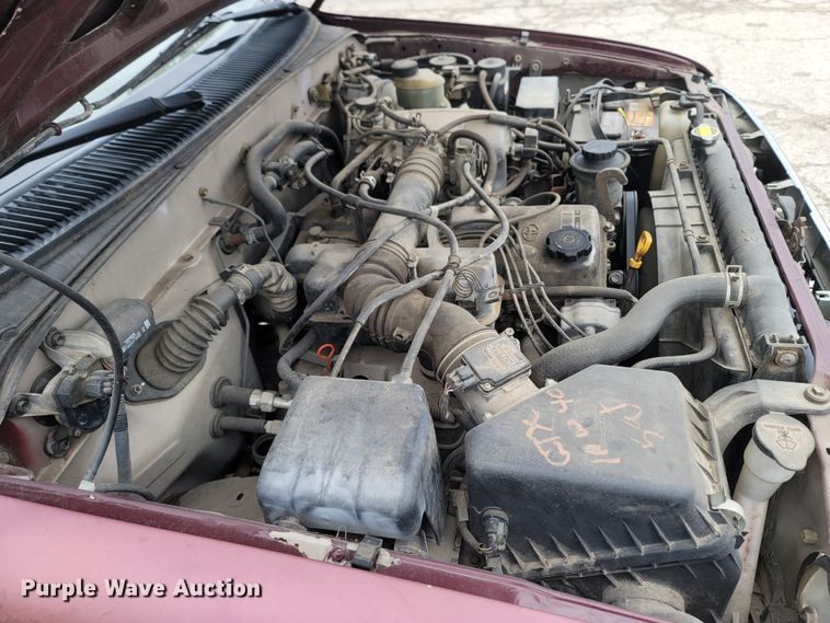 image for item MH9689 1996 Toyota Tacoma  pickup truck