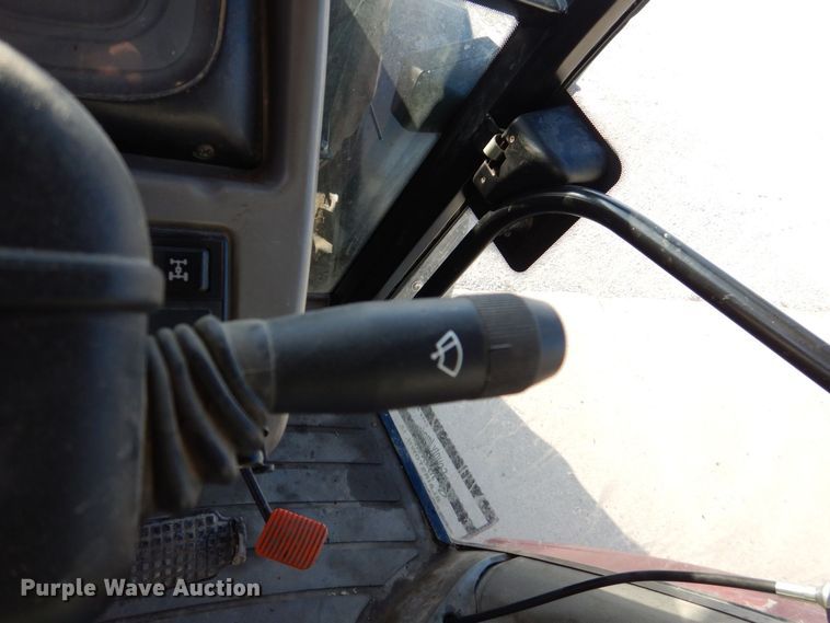 image for item MJ9970 Case JX100U  MFWD tractor