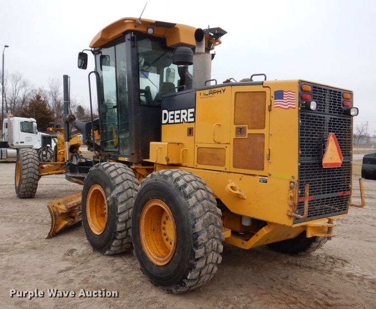 image for item MJ9983 2007 John Deere 770D  motor grader