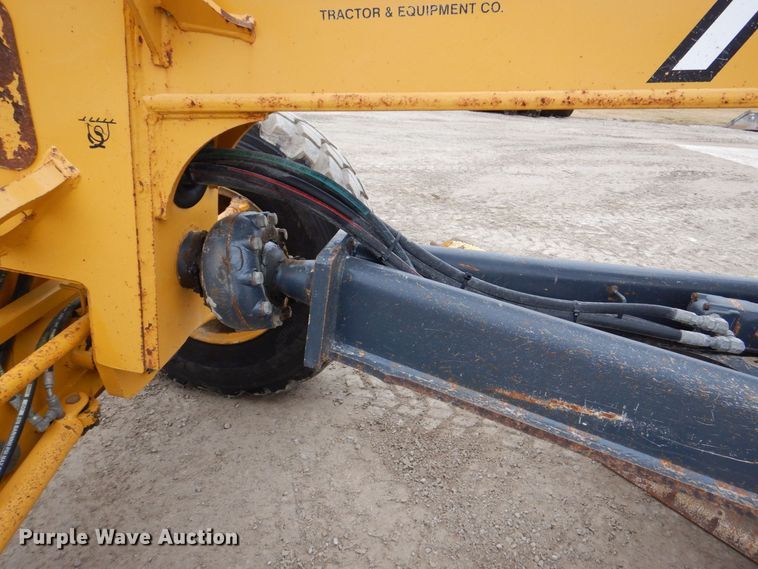 image for item MJ9983 2007 John Deere 770D  motor grader