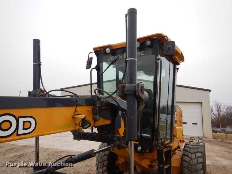 image for item MJ9983 2007 John Deere 770D  motor grader