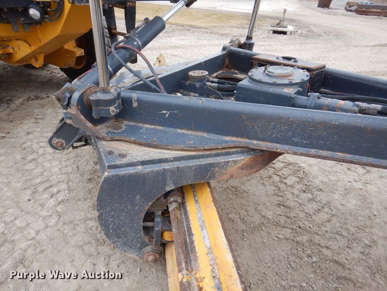 image for item MJ9983 2007 John Deere 770D  motor grader