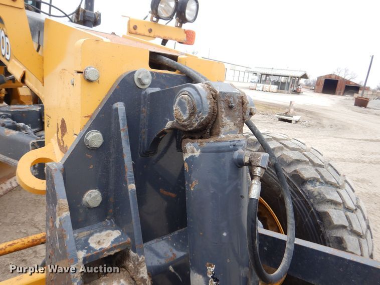 image for item MJ9983 2007 John Deere 770D  motor grader